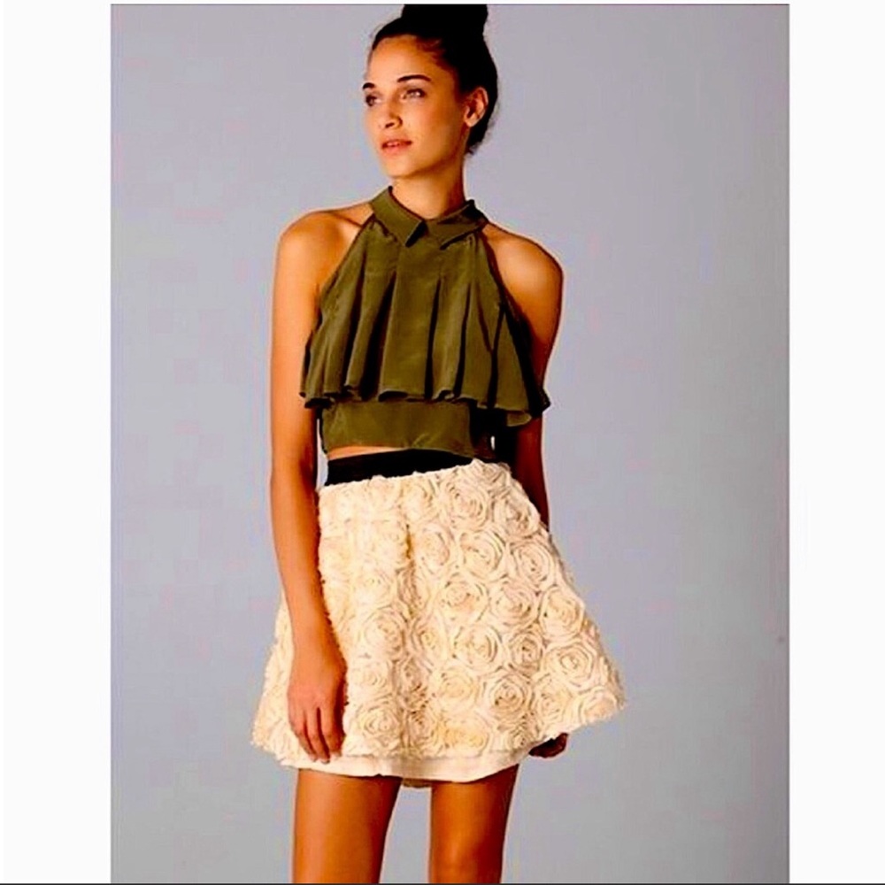 Free People Ivory Rosette Mini Skirt - GUC - Picture 10 of 10